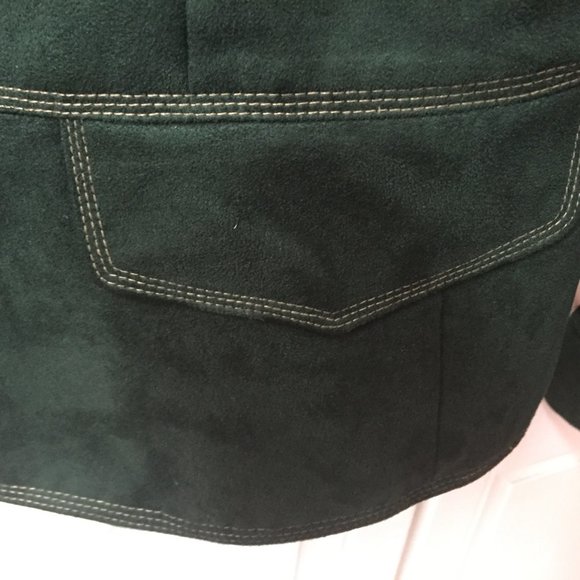 NEW LISTING Vintage Short Jacket - Picture 3 of 7